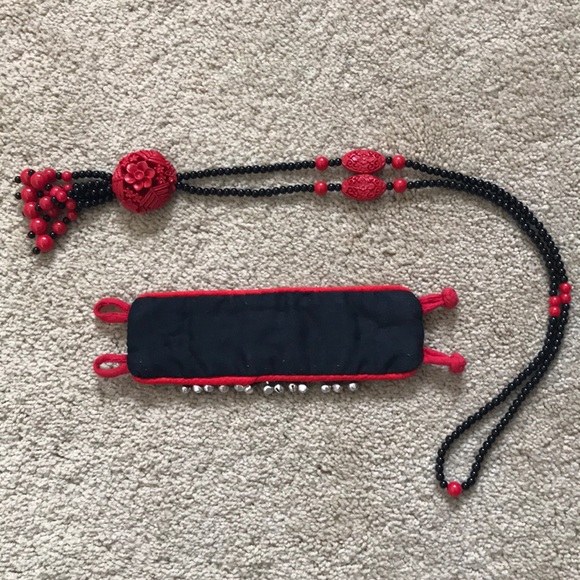 BOGO Asian tribal embroidered bracelet - Picture 7 of 7